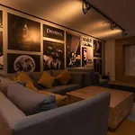 2Bed Apartment 500M From Beach